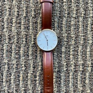 Daniel Wellington Classic ST Mawes Leather Watch